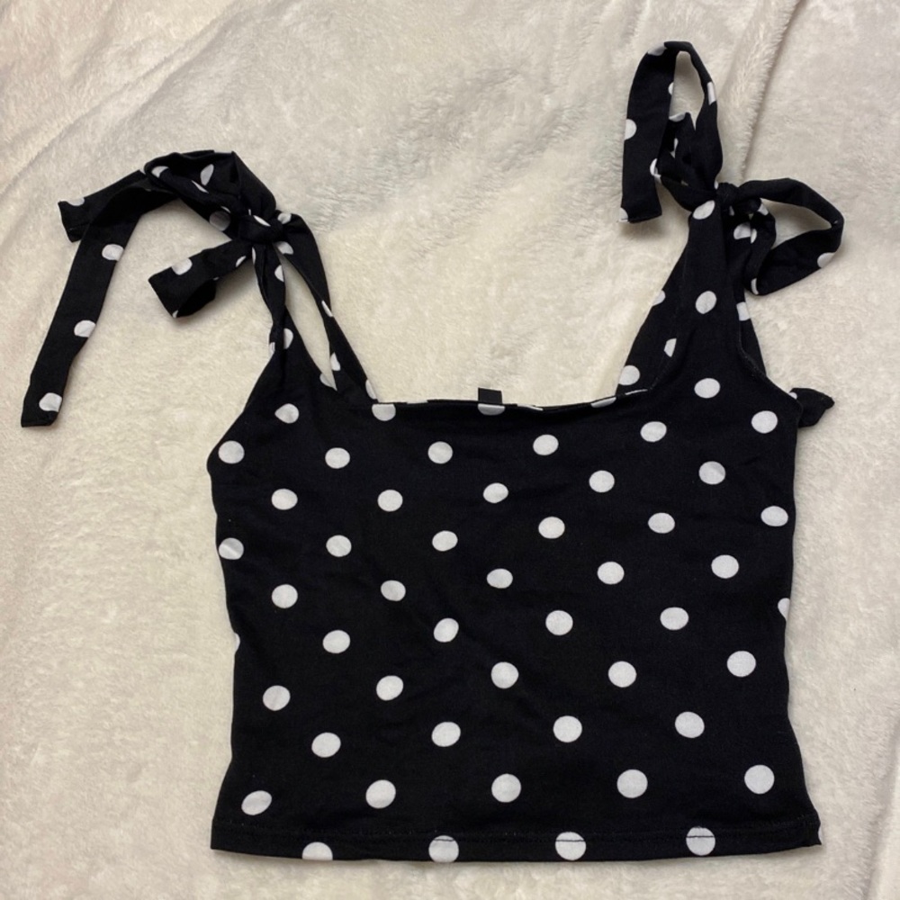 Black and White Lulus Polka Dot Cropped Tank